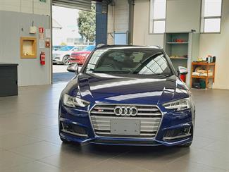 2017 Audi S4 - Thumbnail
