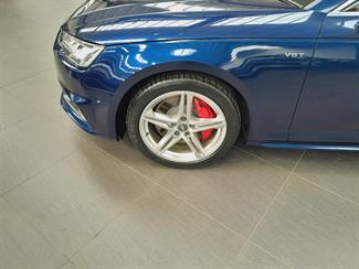 2017 Audi S4 - Thumbnail