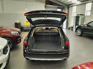 2017 Audi A4 - Thumbnail