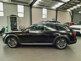 2017 Audi A4 - Thumbnail