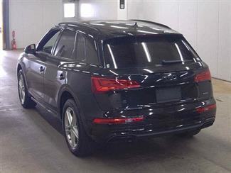 2022 Audi Q5 - Thumbnail
