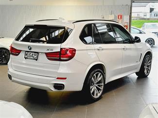 2017 BMW X5 - Thumbnail