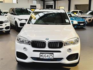 2017 BMW X5 - Thumbnail