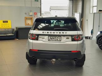 2016 Land Rover Discovery Sport - Thumbnail