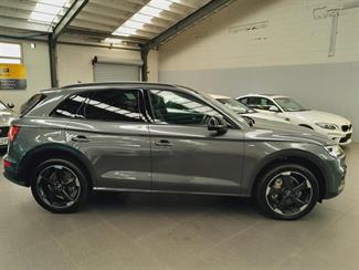 2020 Audi Q5 - Thumbnail