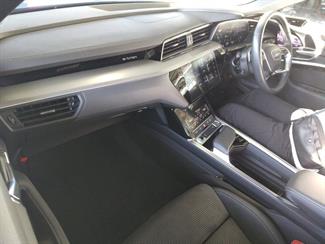 2020 Audi E-tron - Thumbnail