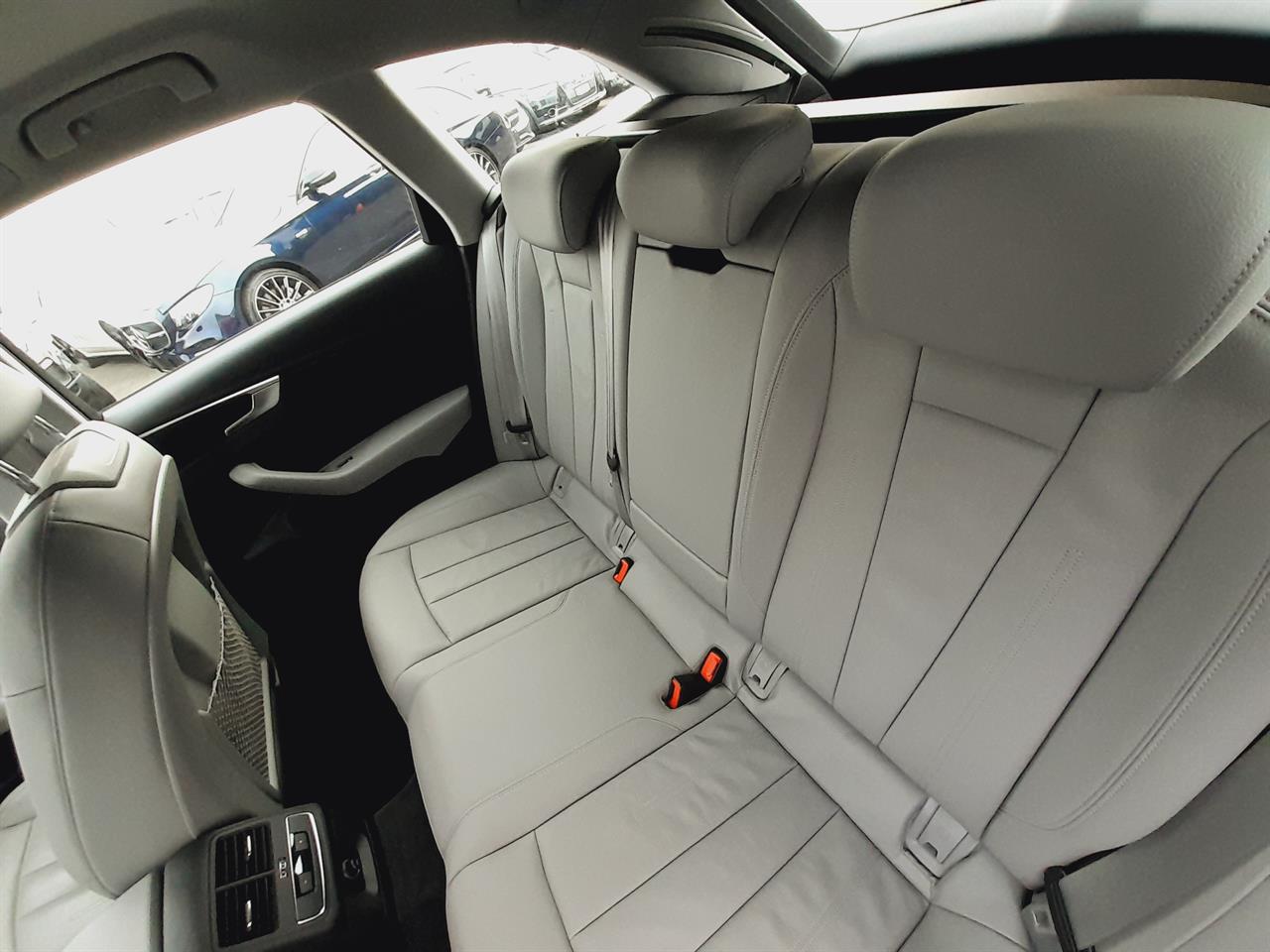 2016 Audi A4