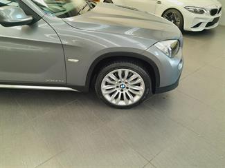 2010 BMW X1 - Thumbnail