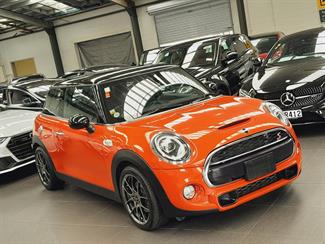 2018 Mini Cooper - Thumbnail