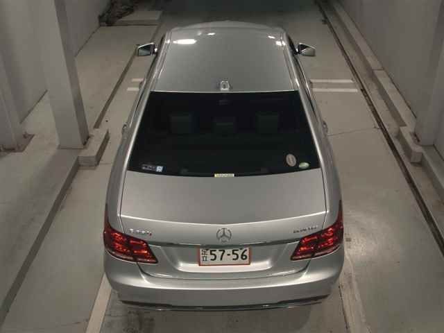 2015 Mercedes-Benz E 220