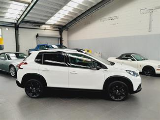 2018 Peugeot 2008 - Thumbnail