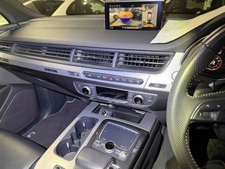 2016 Audi Q7 - Thumbnail