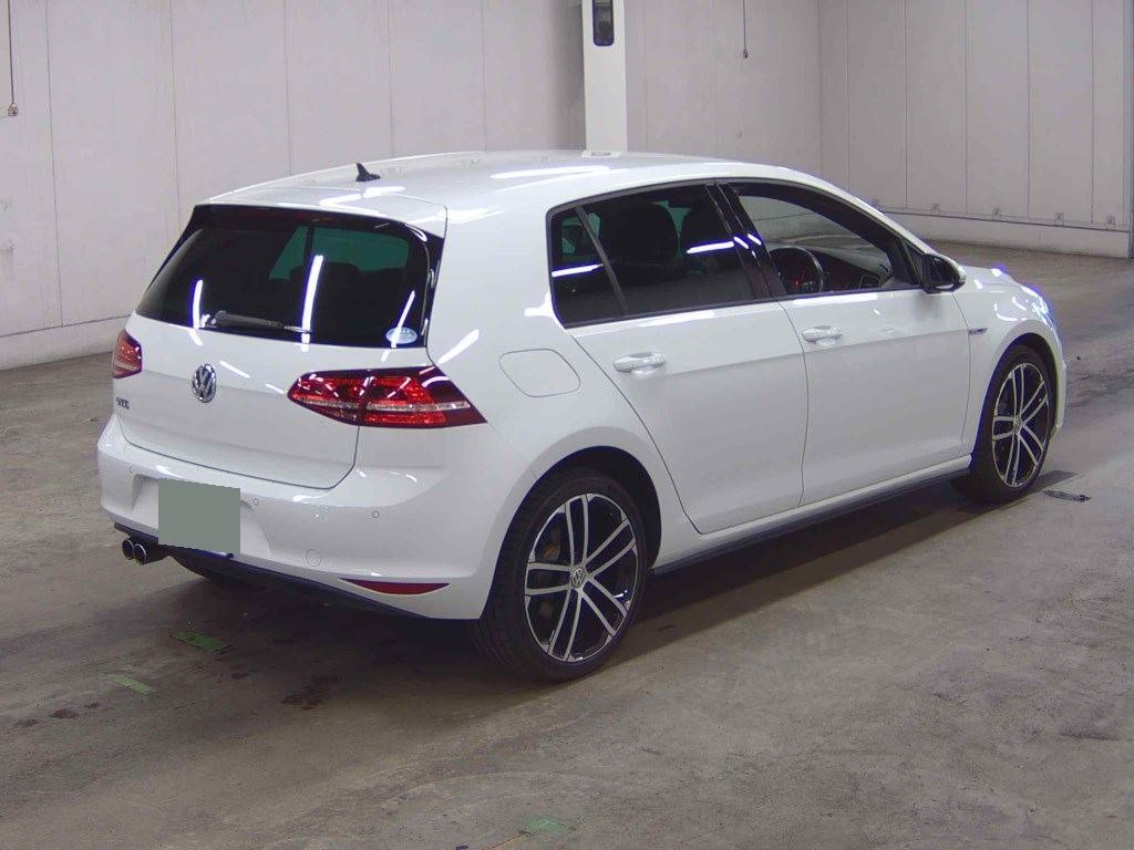 2016 Volkswagen Golf