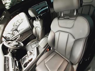 2016 Audi Q7 - Thumbnail