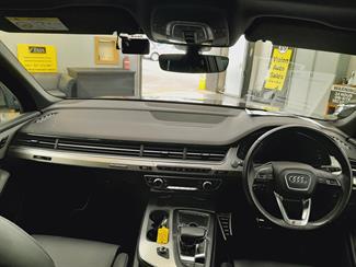 2016 Audi Q7 - Thumbnail