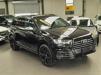 2016 Audi Q7 - Thumbnail