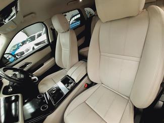 2020 Land Rover Range Rover Velar - Thumbnail