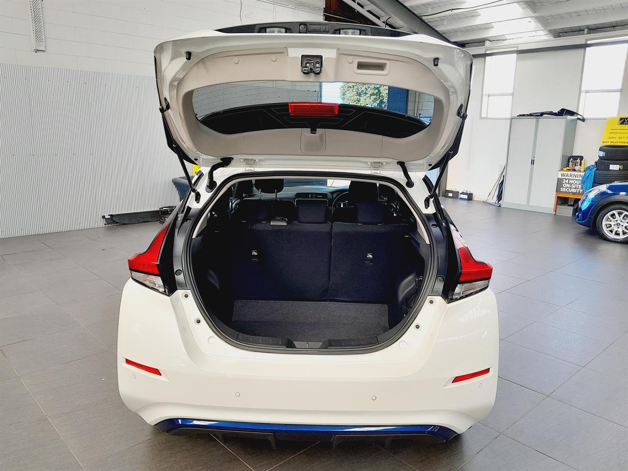 2022 Nissan Leaf