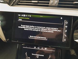 2023 Audi Q8 - Thumbnail
