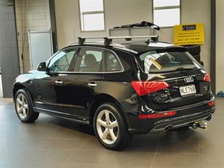 2009 Audi Q5 - Thumbnail