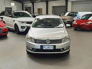 2015 Volkswagen Passat - Thumbnail