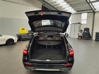2018 Mercedes-Benz E 43 - Thumbnail