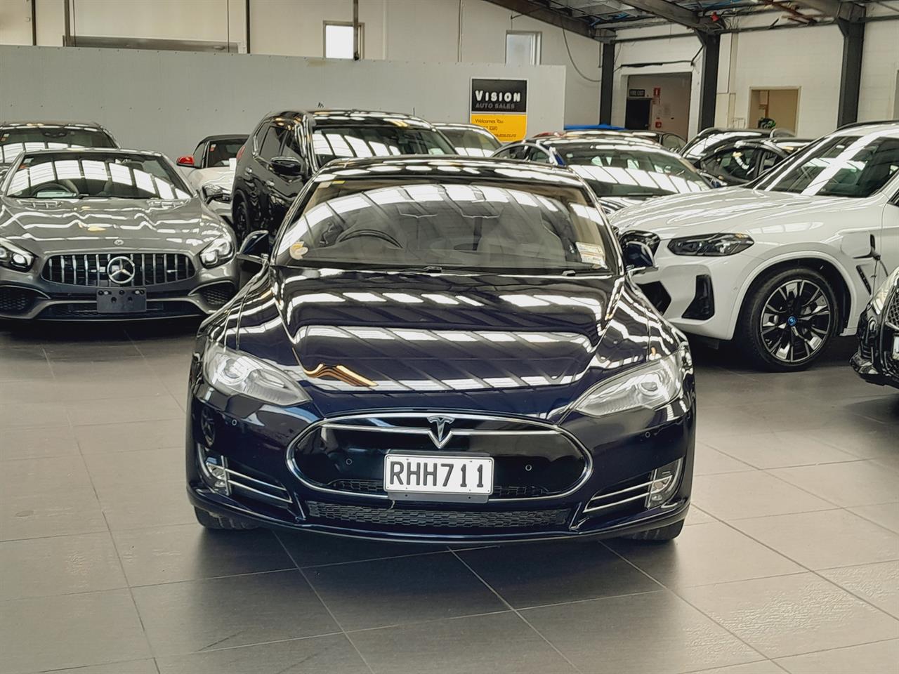2015 Tesla Model S
