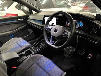 2023 Volkswagen Golf R - Thumbnail