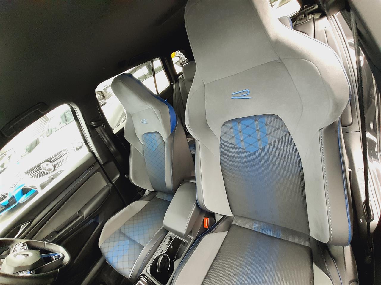 2023 Volkswagen Golf R