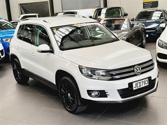2015 Volkswagen Tiguan - Thumbnail