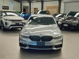 2017 BMW 530e - Thumbnail