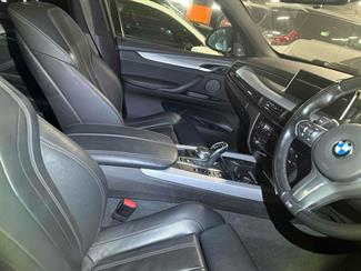 2018 BMW X5 - Thumbnail