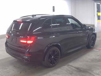 2018 BMW X5 - Thumbnail