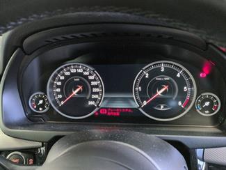 2018 BMW X5 - Thumbnail