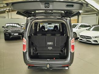 2012 Honda Step Wagon - Thumbnail
