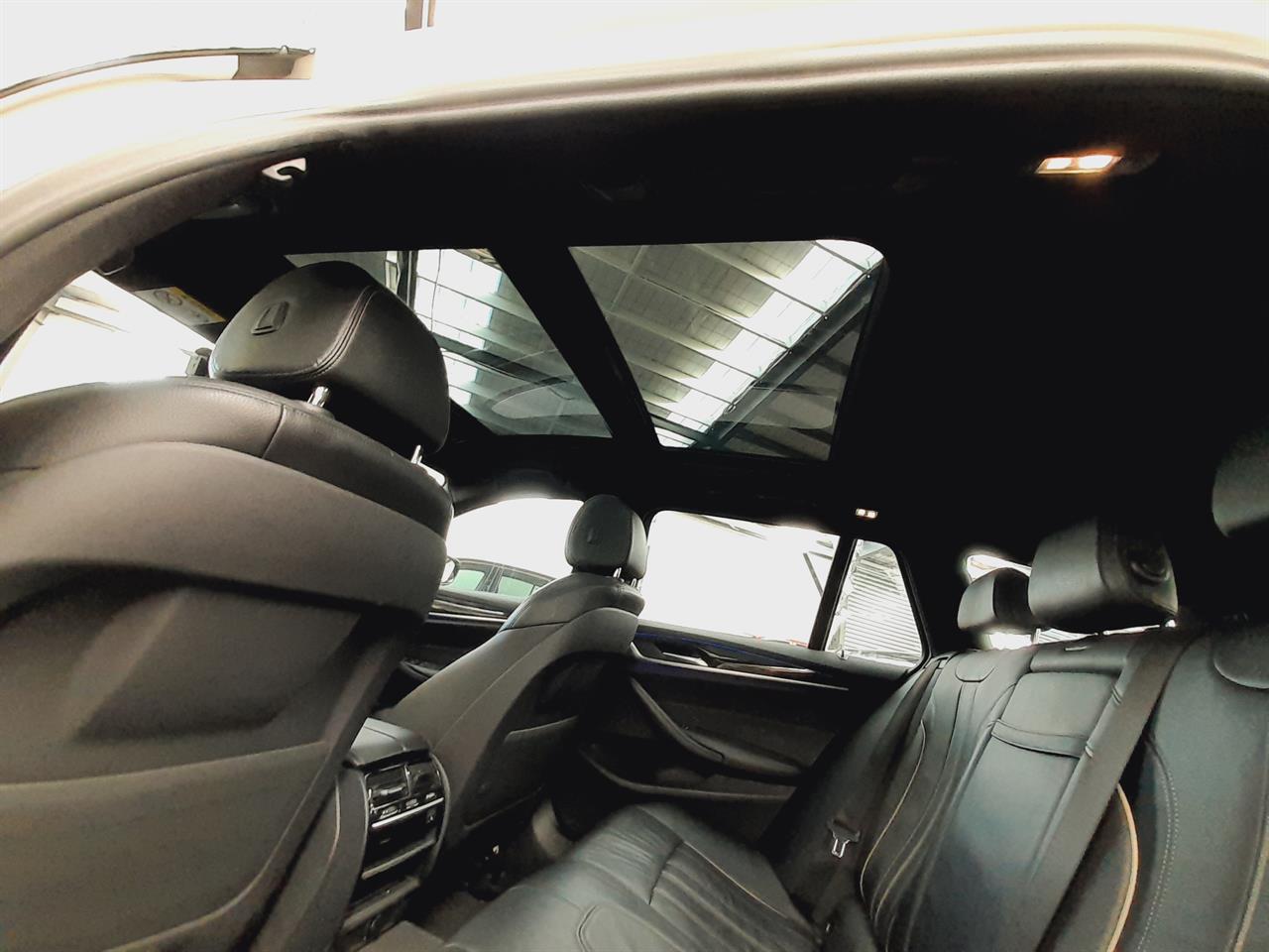 2017 BMW 523i
