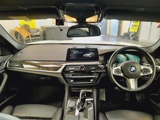 2017 BMW 523i - Thumbnail