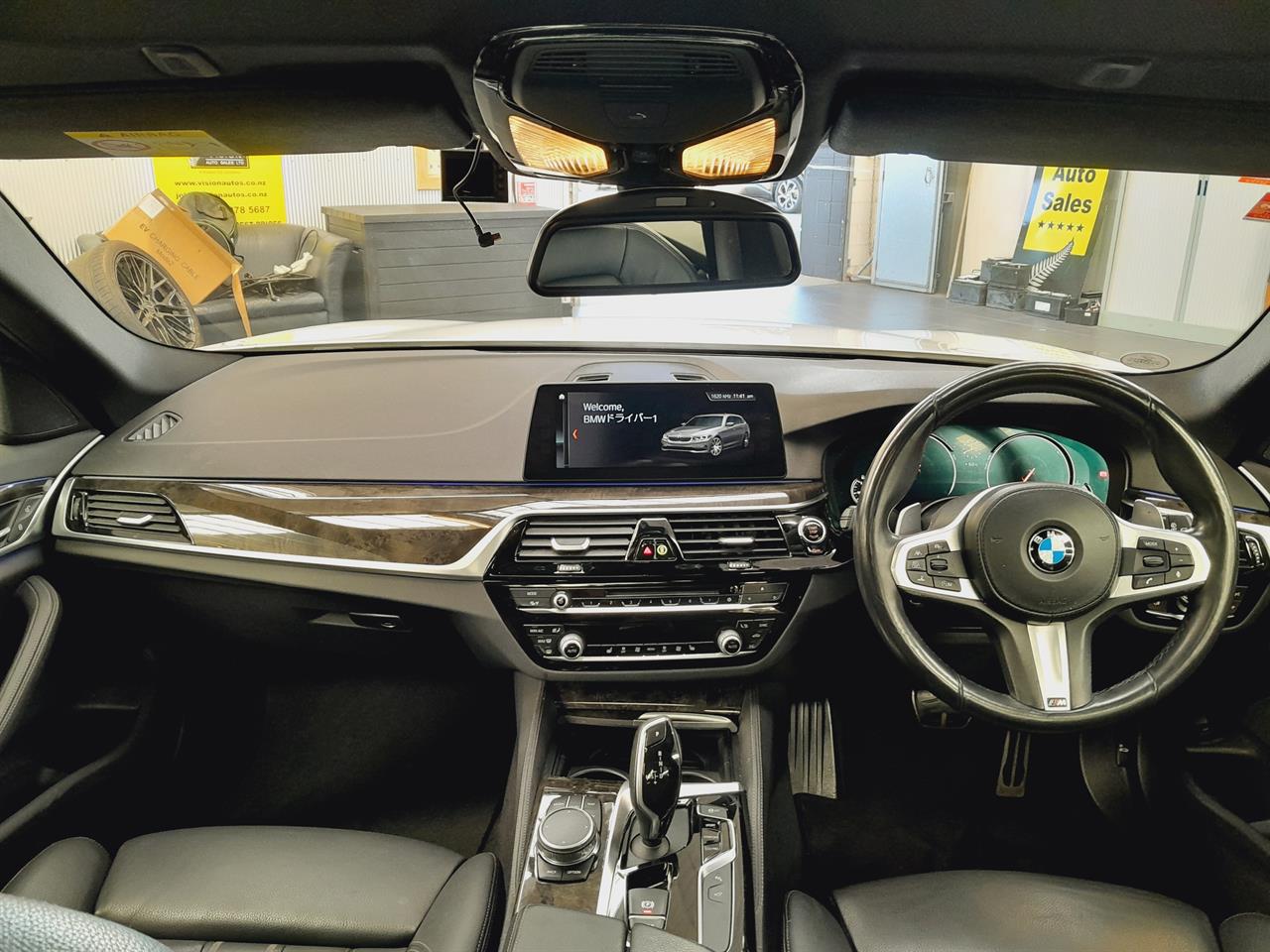 2017 BMW 523i