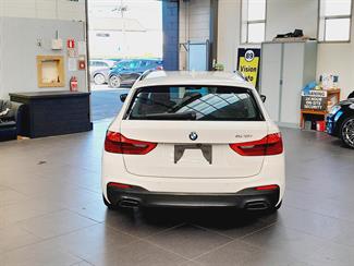 2017 BMW 523i - Thumbnail
