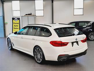2017 BMW 523i - Thumbnail