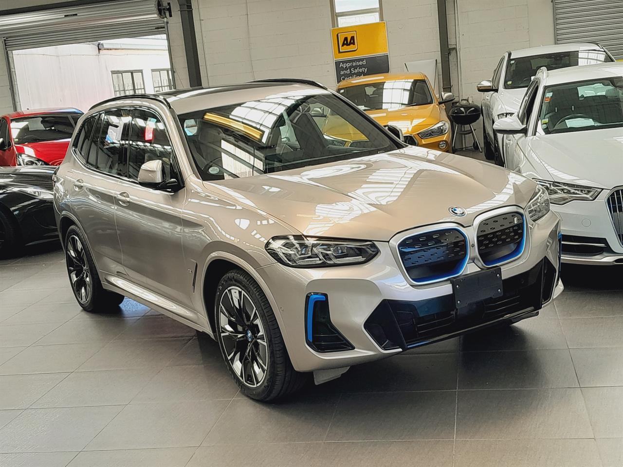 2022 BMW iX3