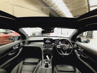 2017 Mercedes-Benz GLC 43 - Thumbnail
