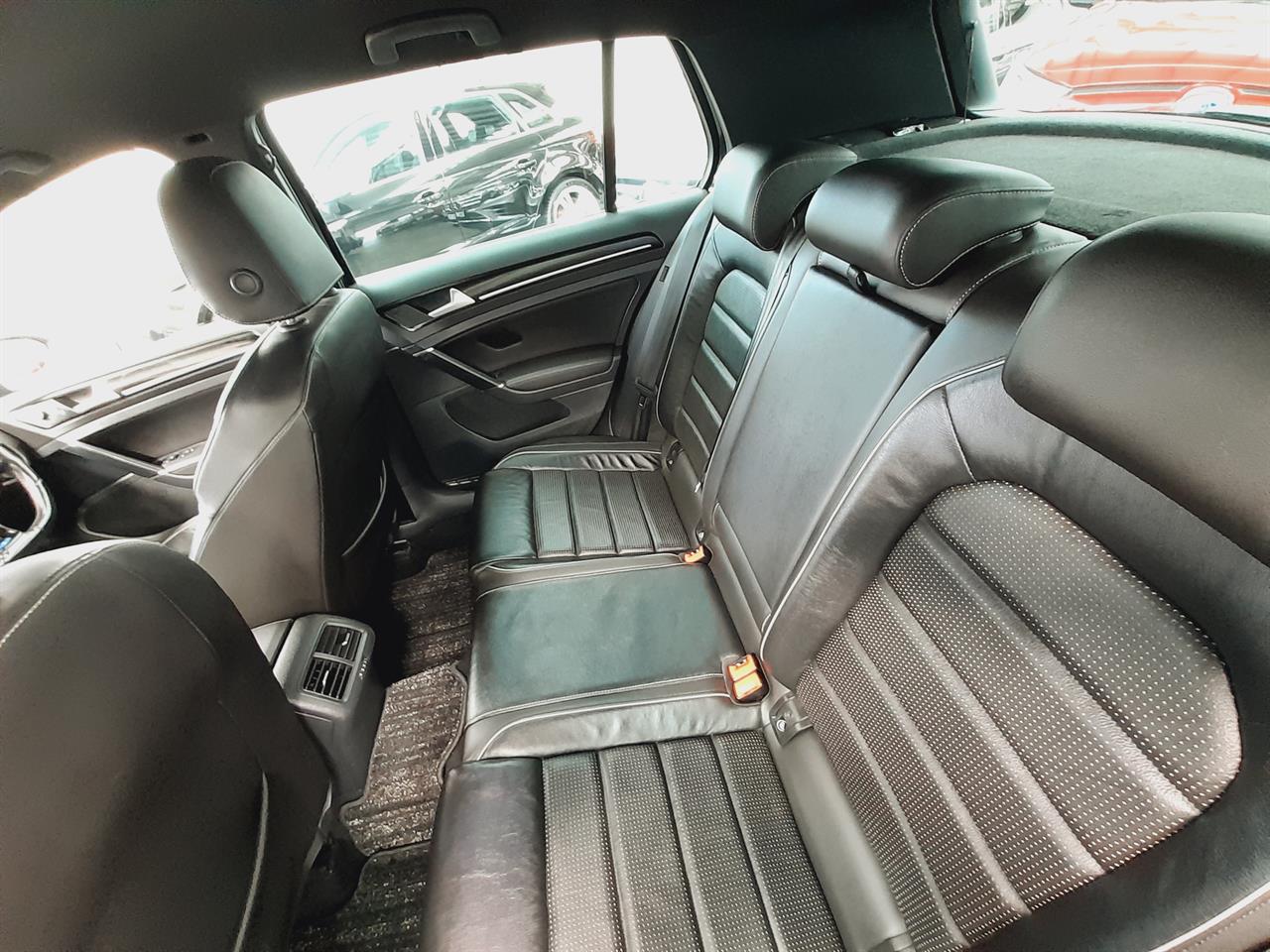 2018 Volkswagen Golf R