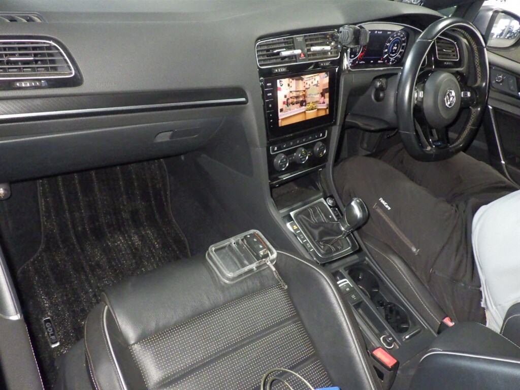 2018 Volkswagen Golf R