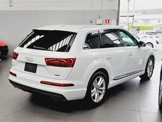 2019 Audi Q7 - Thumbnail