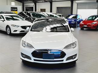 2016 Tesla Model S - Thumbnail