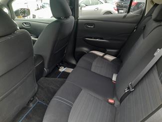 2018 Nissan Leaf - Thumbnail