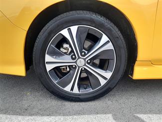 2018 Nissan Leaf - Thumbnail