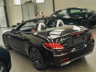 2016 Mercedes-Benz SLC 200 - Thumbnail