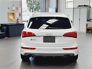 2014 Audi SQ5 - Thumbnail